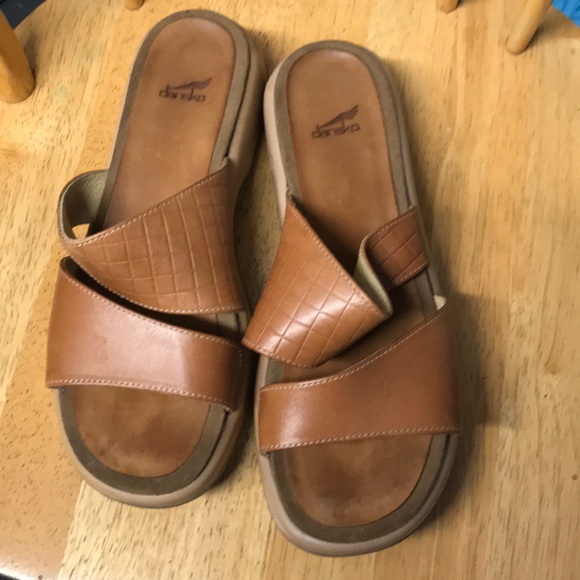 women's dansko slides